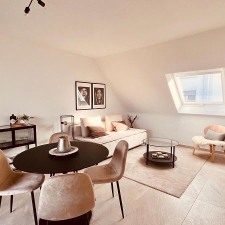 Apartment Am Schloss - Air Sarrebruck Extérieur photo
